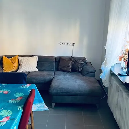 Ferienwohnung - Entdecken Sie Liebliche Region Der Weinstrasse *